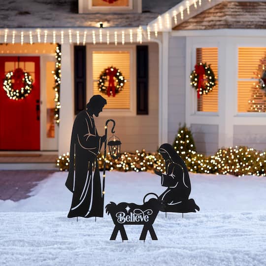 Glitzhome® Set of 3 Christmas Metal Silhouette Holy Family Yard Stake with Timer